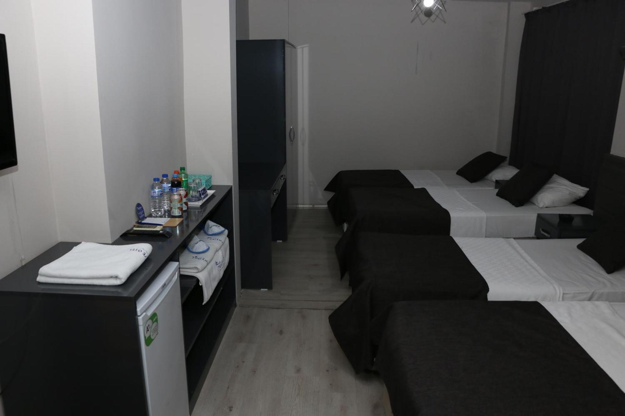 Asus Palmiye Otel Adana Exteriér fotografie