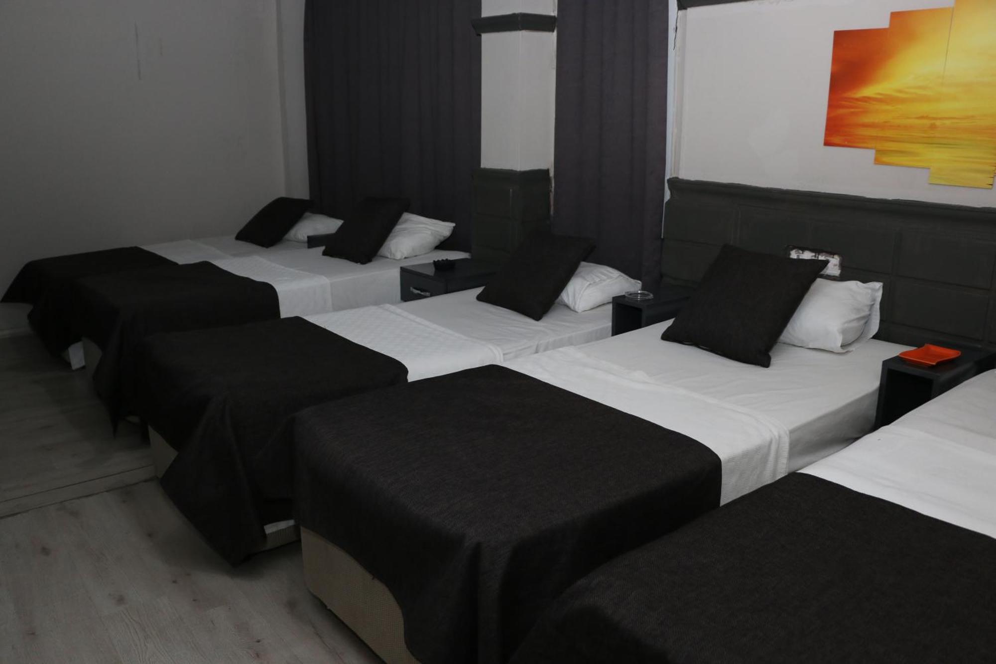 Asus Palmiye Otel Adana Exteriér fotografie
